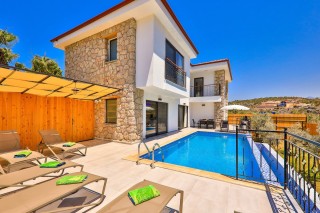 Villa Delfin Green – Doğa ile Bütünleşmiş Lüks Tatil Villası