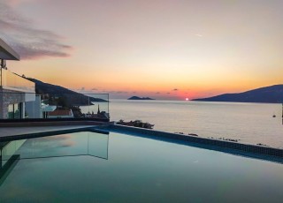 Villa Serendipity Kömürlük – Kalkan’ın Seçkin Konumunda Eşsiz Tatil 